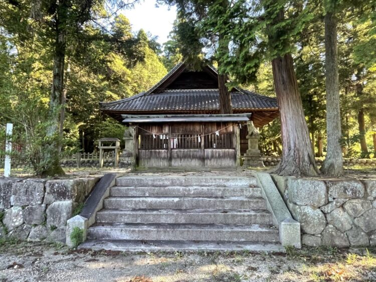 神社境内