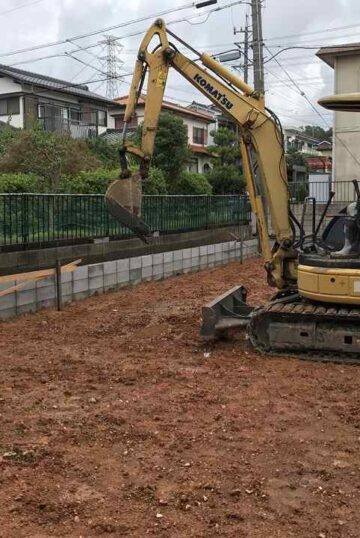 基礎工事　スタート